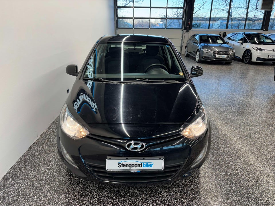 Hyundai i20 1,25 Classic Go! 5d