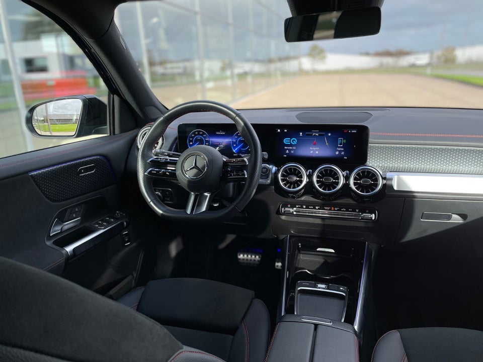 Mercedes EQB250+ AMG Line 5d
