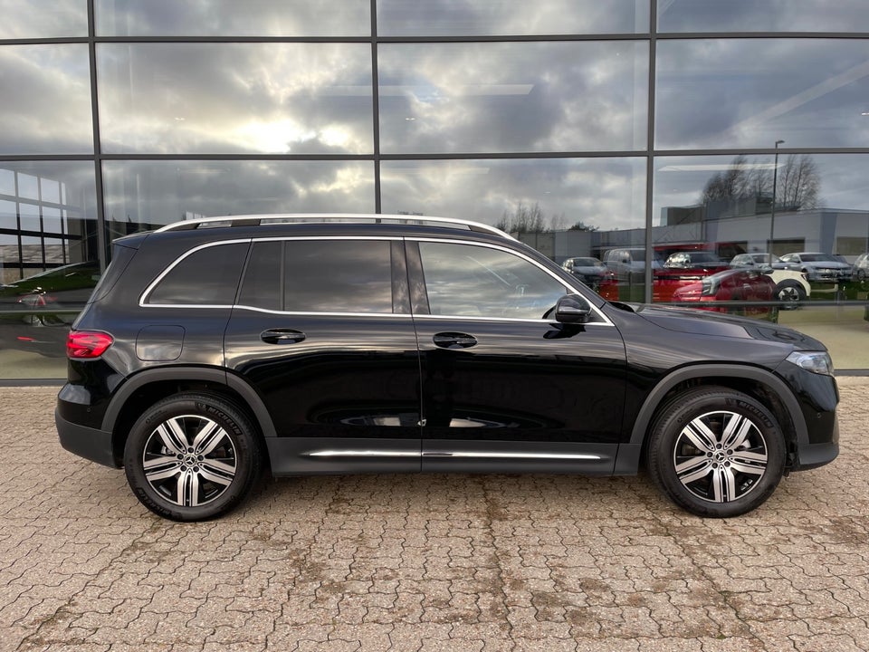 Mercedes EQB250+ Progressive 5d