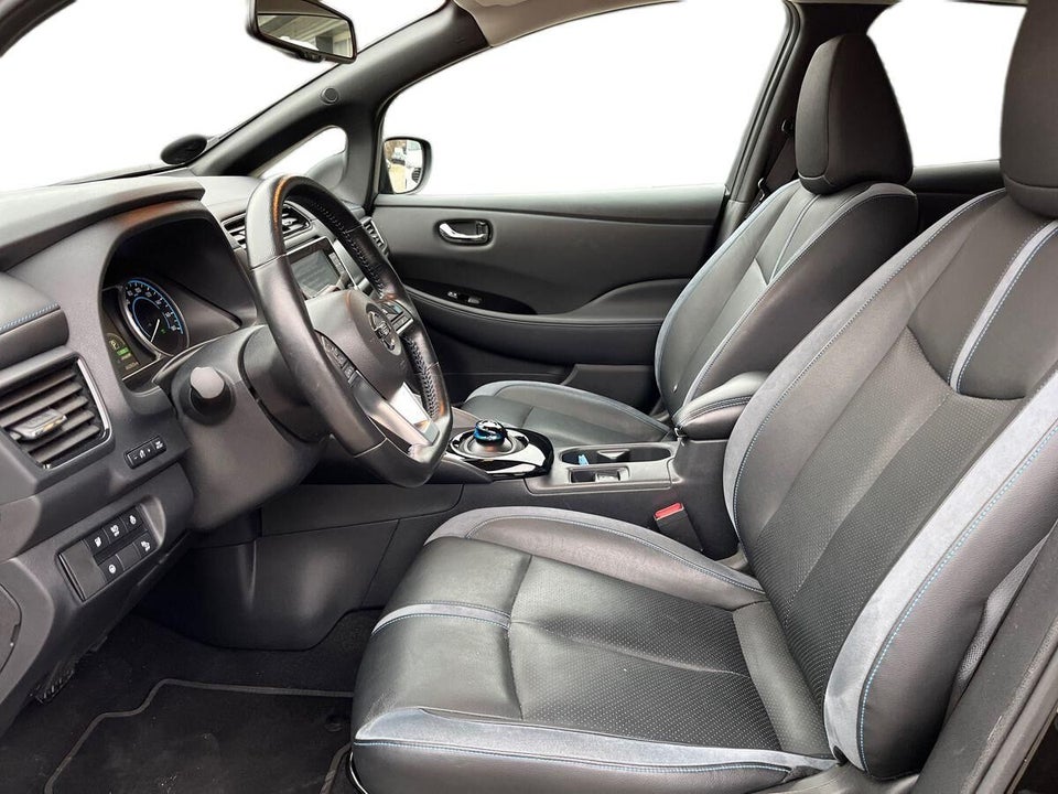 Nissan Leaf 40 Tekna 5d