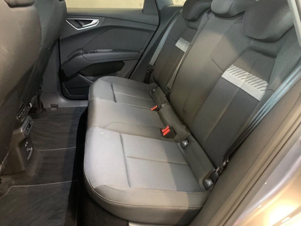 Audi Q4 e-tron 45 Progress 5d