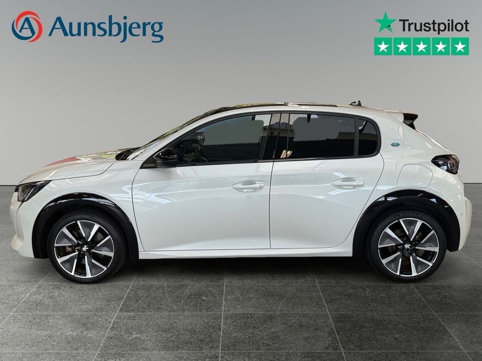 Peugeot e-208 50 GT Pack 5d