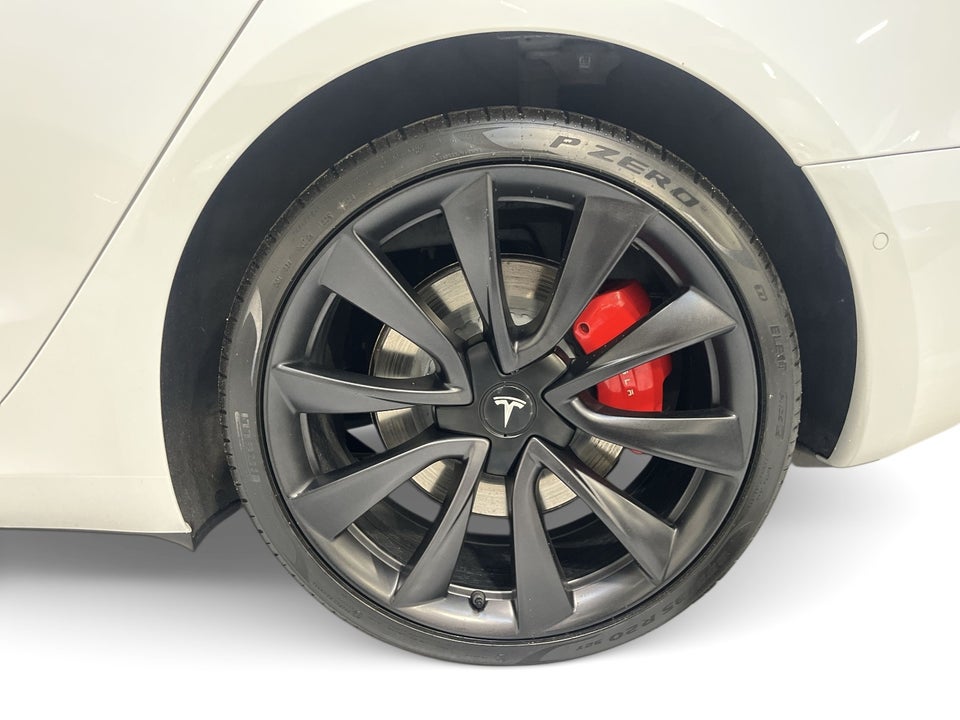 Tesla Model 3 Performance AWD 4d