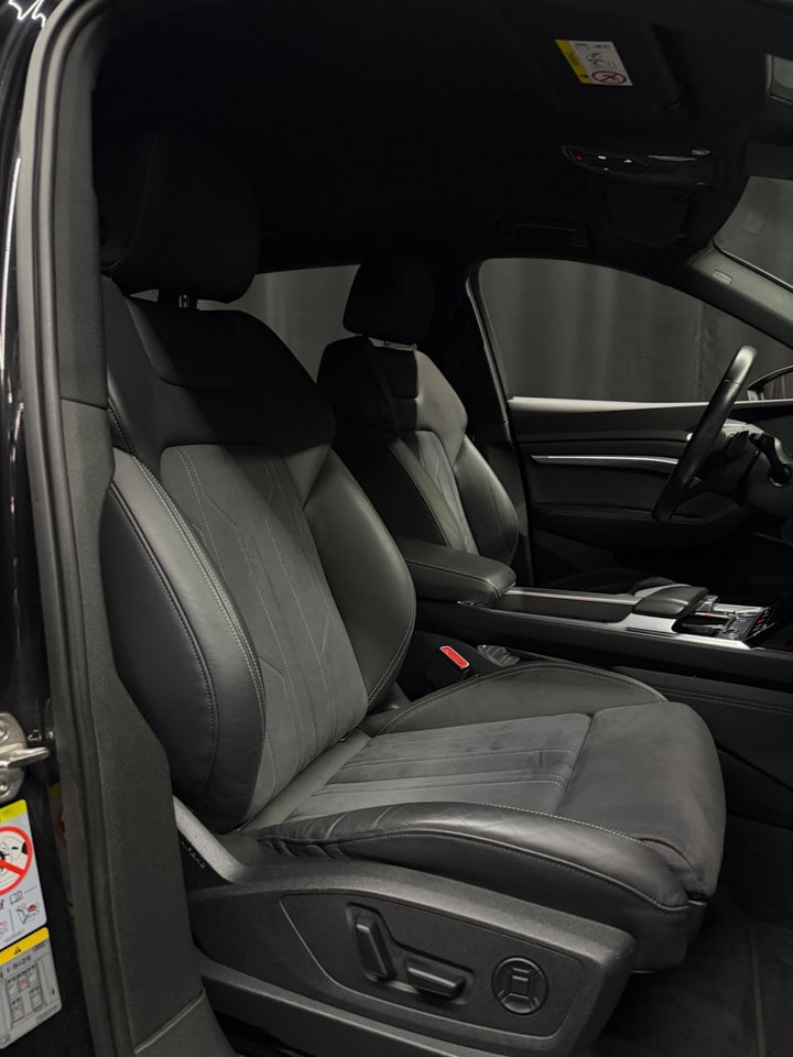 Audi Q8 e-tron 55 Advanced quattro 5d