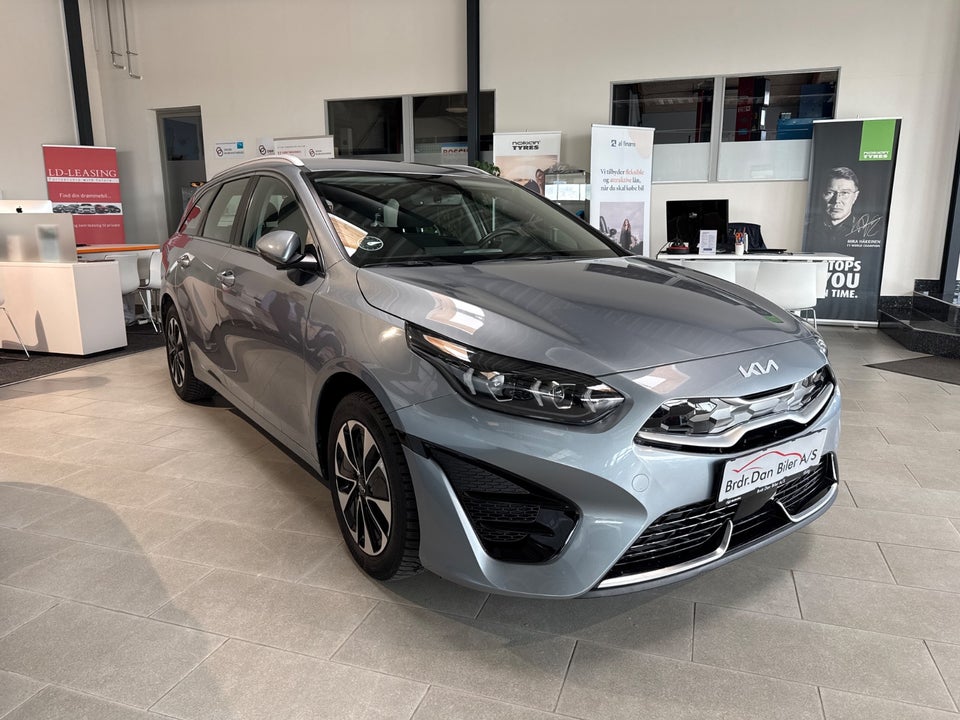 Kia Ceed 1,6 PHEV Prestige SW DCT 5d