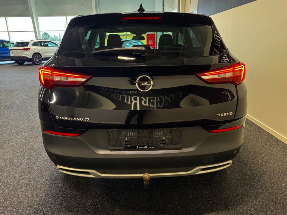 Opel Grandland X 1,2 T 130 Exclusive 5d