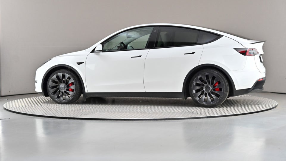 Tesla Model Y Performance AWD 5d