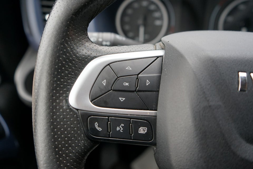 Iveco Daily 2,3 35S16 12m³ Van AG8