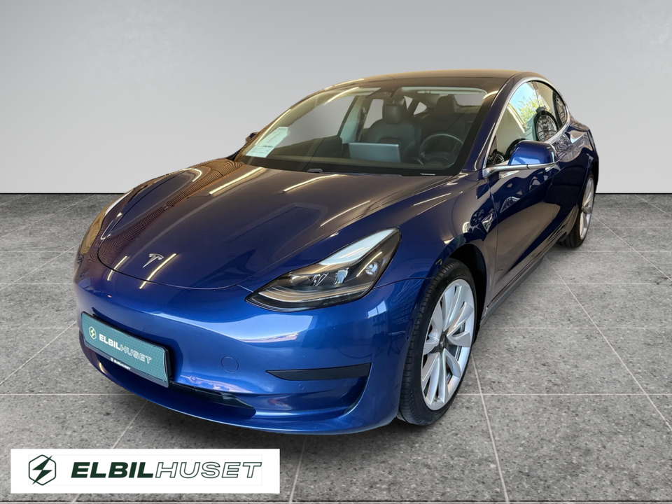 Tesla Model 3 Standard Range+ RWD 4d