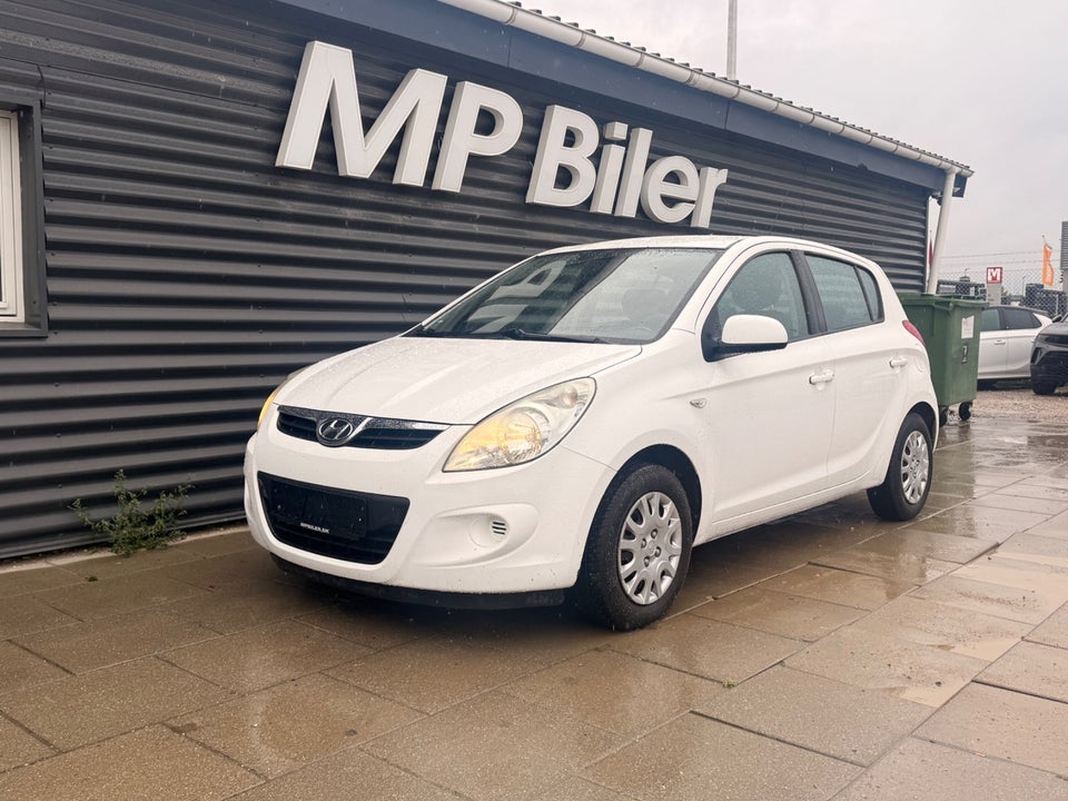 Hyundai i20 1,25 Classic 5d