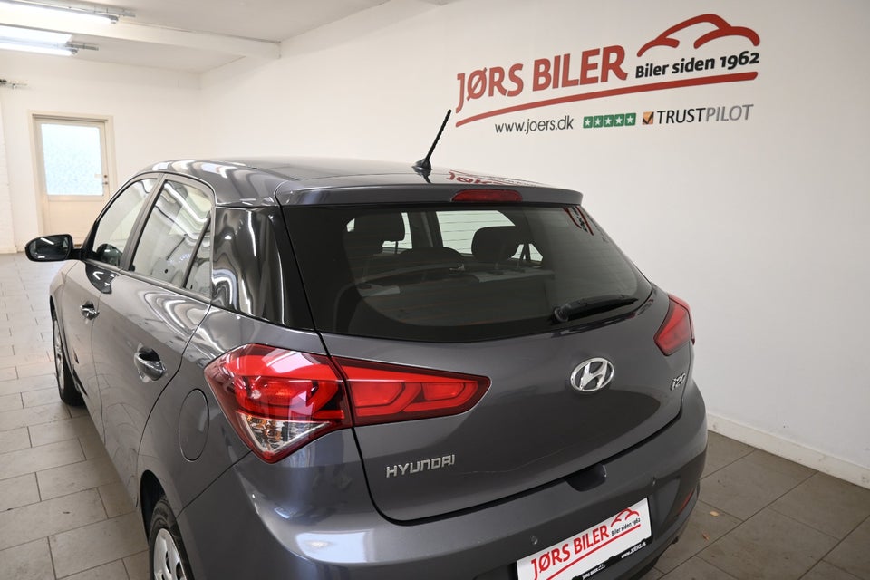 Hyundai i20 1,25 Trend 5d