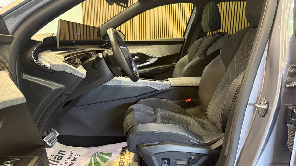 Peugeot e-5008 77 GT Pack AWD 7prs 5d