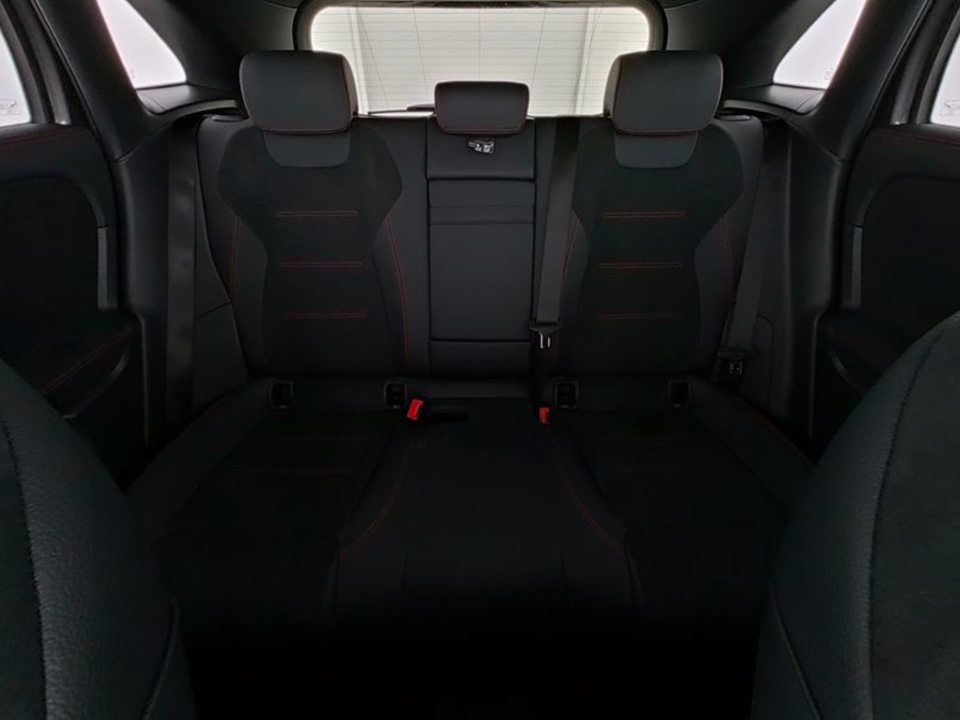 Mercedes EQA250+ AMG Line Advanced Plus 5d