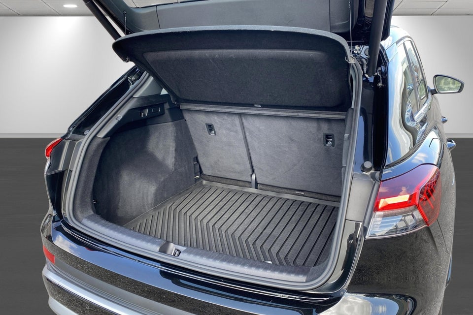 Audi Q4 e-tron 40 Attitude S-line 5d