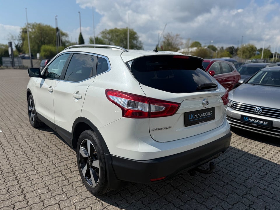 Nissan Qashqai 1,2 Dig-T 115 Tekna 5d