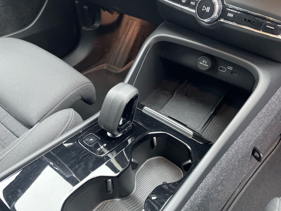 Volvo XC40 ReCharge Extended Range Core 5d