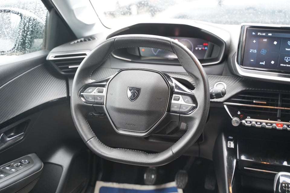 Peugeot 208 1,2 PureTech 100 Allure+ 5d