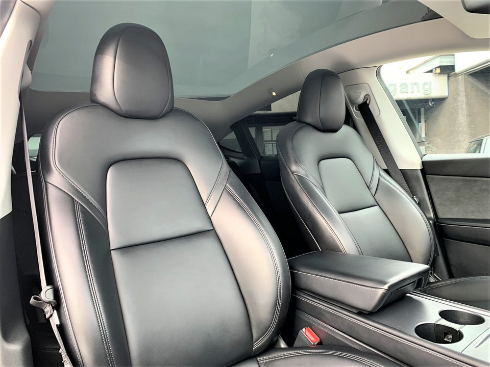 Tesla Model Y Performance AWD 5d