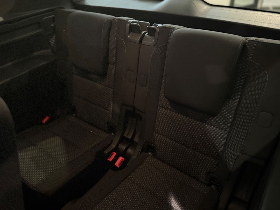 VW Touran 1,4 TSi 150 Comfortline 7prs 5d