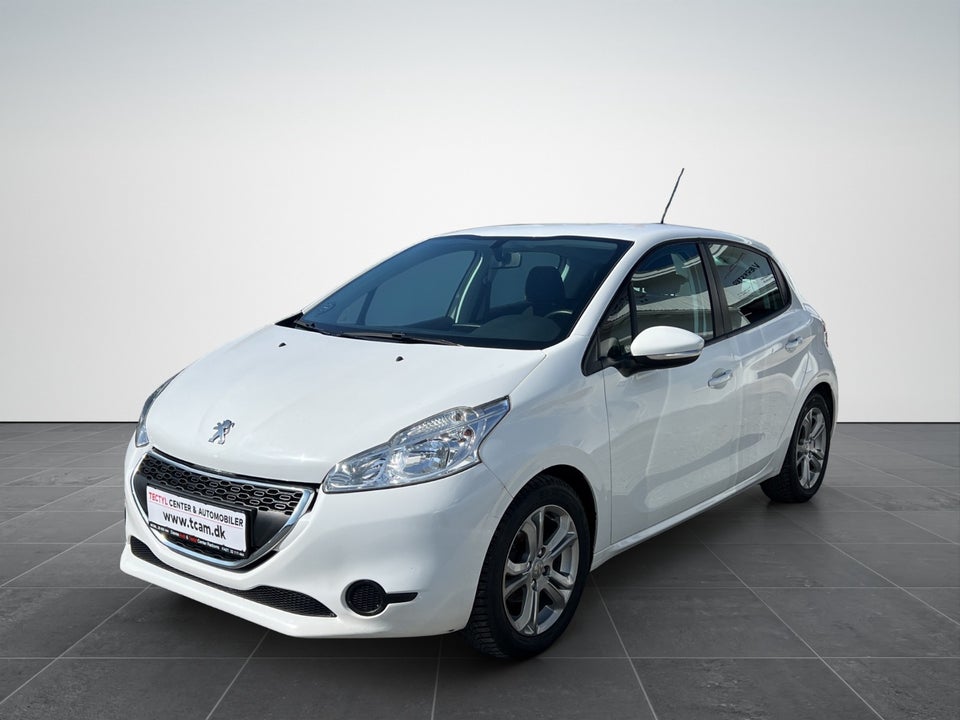 Peugeot 208 1,2 VTi 82 Active 5d
