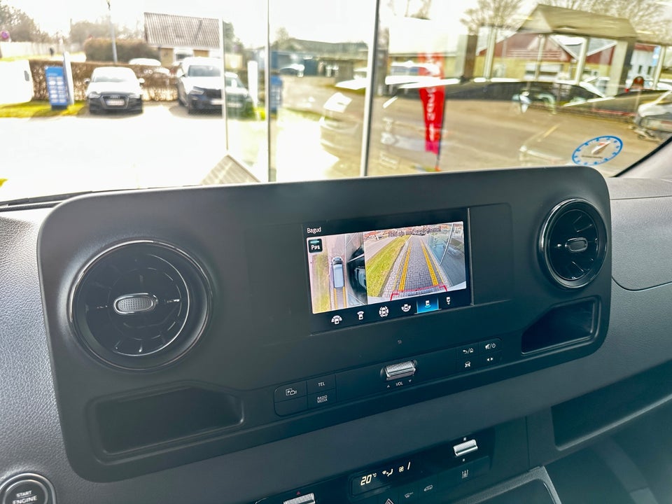 Mercedes Sprinter 317 2,0 CDi A2 Kassevogn aut. RWD