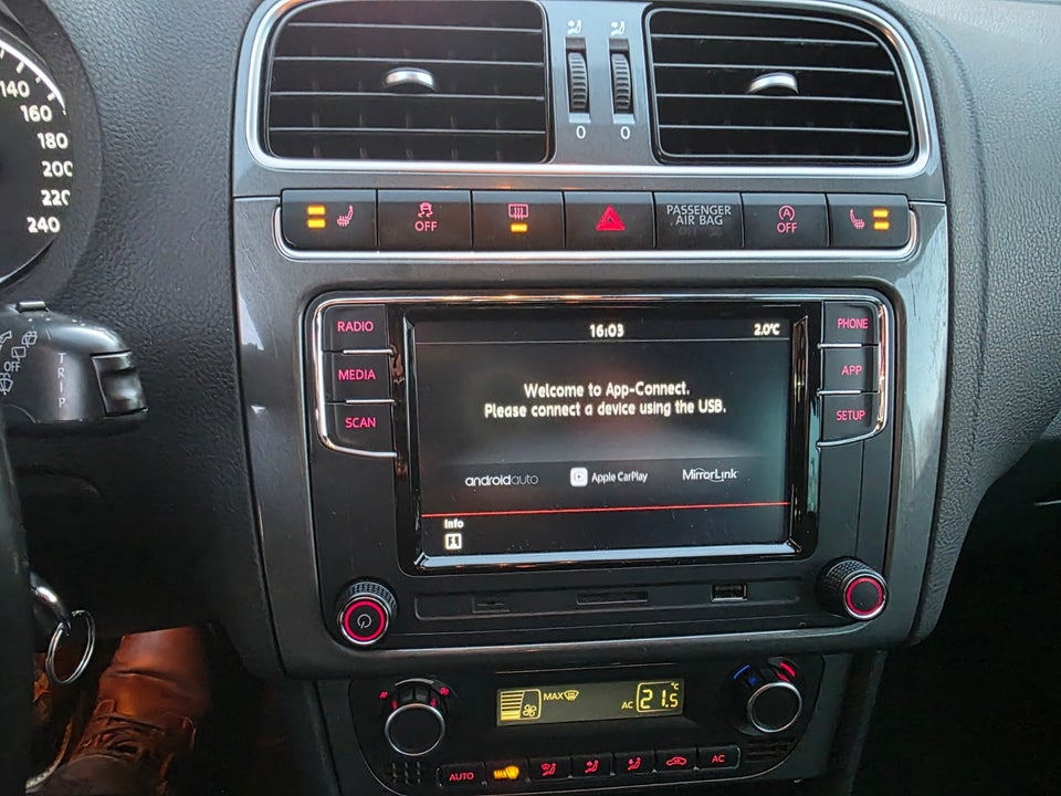 VW Polo 1,6 TDi 90 Comfortline BMT 5d