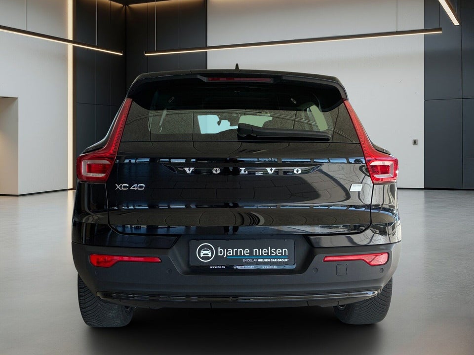 Volvo XC40 ReCharge Extended Range Plus 5d