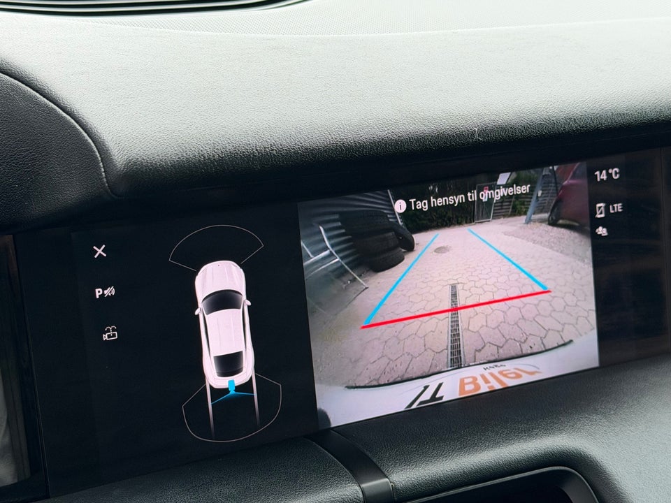 Porsche Taycan 4d
