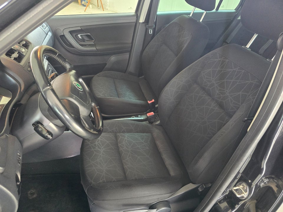 Skoda Fabia 1,6 TDi 105 Ambiente Combi 5d