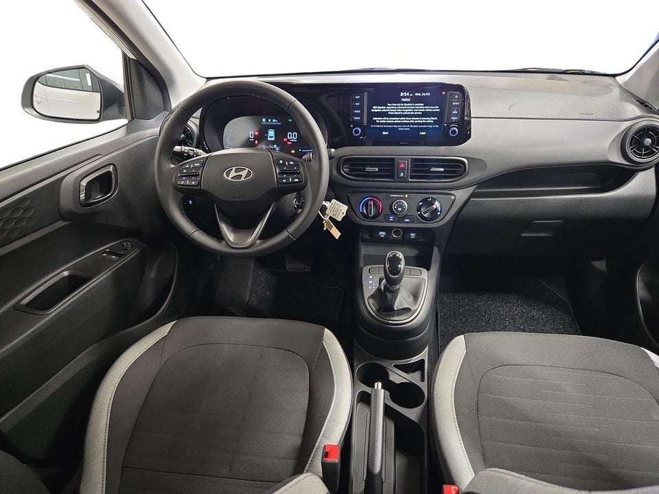 Hyundai i10 1,0 MPi Essential AMT 5d