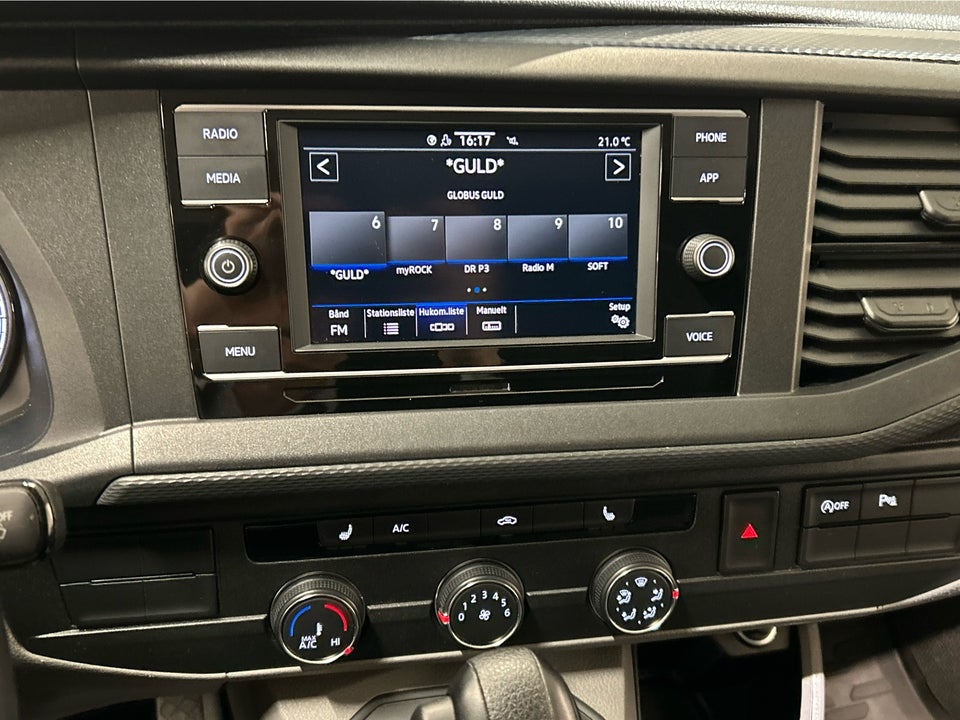 VW Transporter 2,0 TDi 150 Kassevogn DSG lang