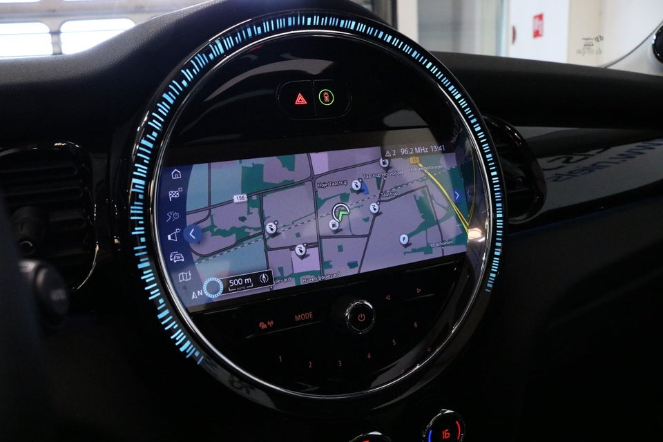 MINI Cooper SE Edition Premium Plus 3d
