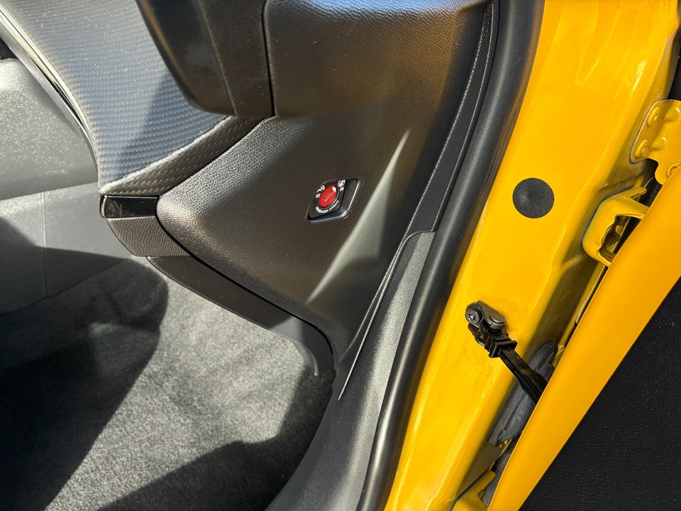 Peugeot 208 1,2 PureTech 100 Active 5d