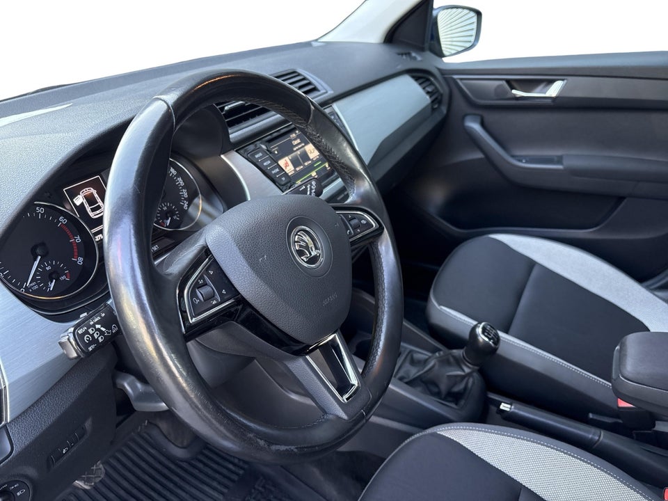 Skoda Fabia 1,0 TSi 110 Ambition Tour Combi 5d