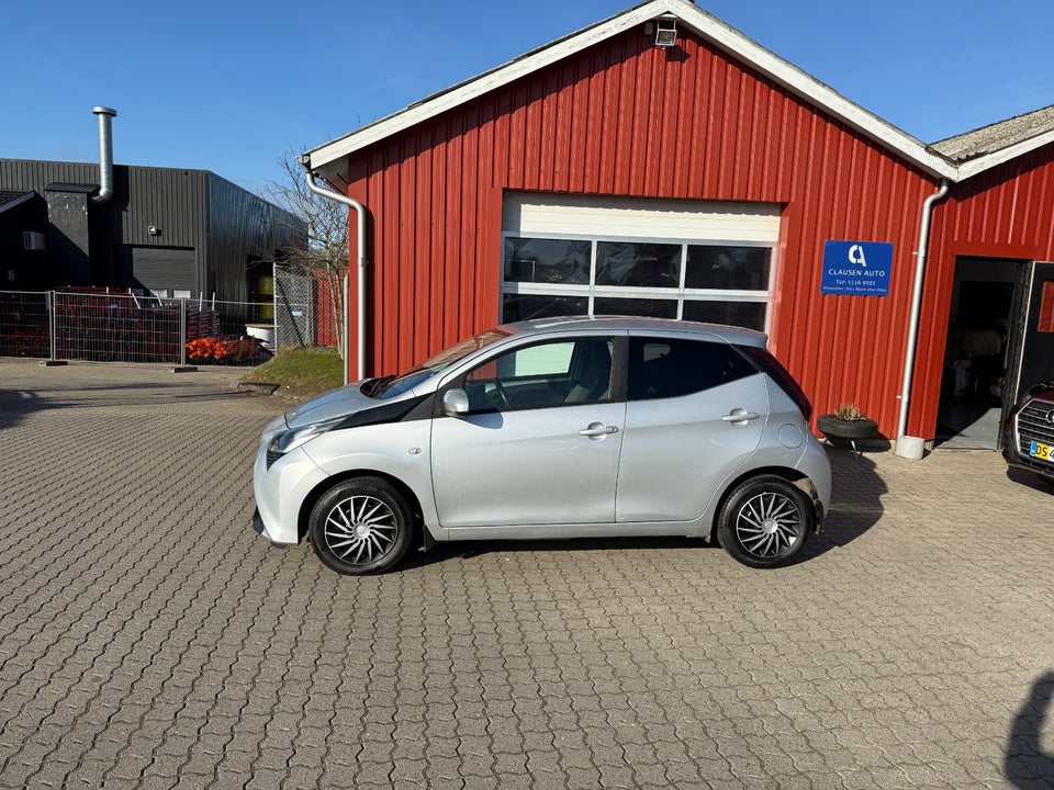 Toyota Aygo 1,0 VVT-i x 3d