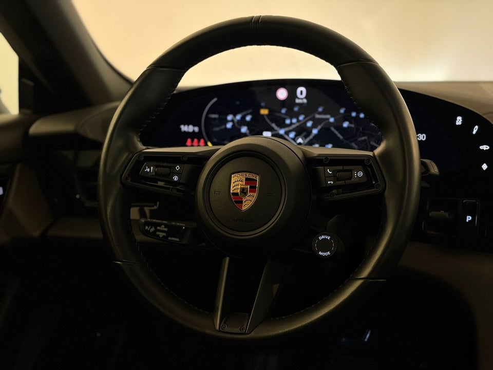 Porsche Taycan 4d