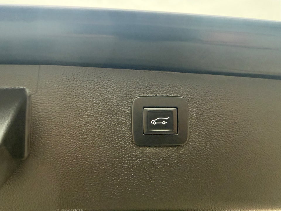 Opel Astra 1,6 T 200 Innovation Sports Tourer 5d