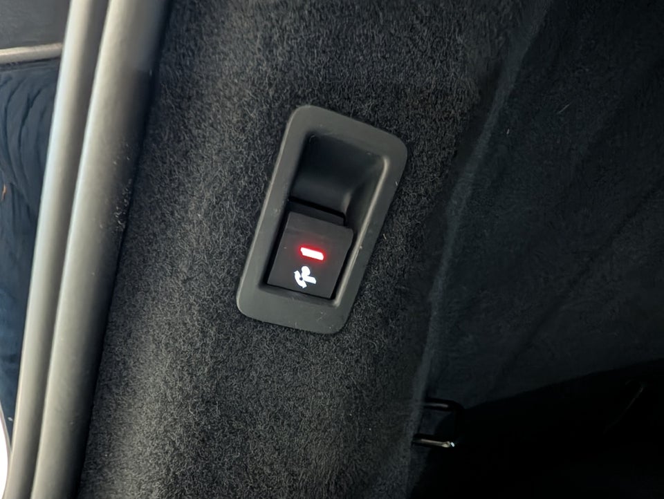 Audi Q4 e-tron 40 Advanced 5d