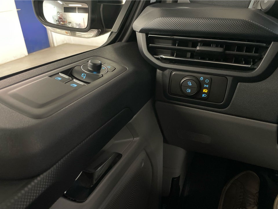 Ford E-Transit Custom 340 L2 71 Limited