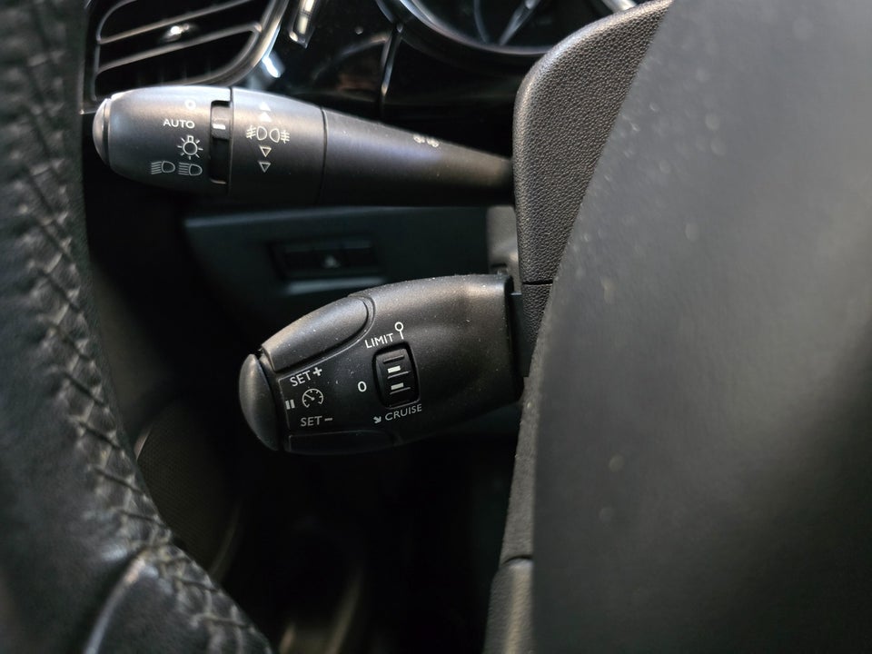 Citroën DS3 1,6 e-HDi 90 Style 3d