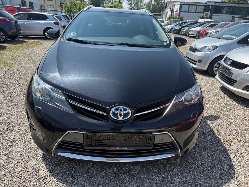 Toyota Auris 1,8 Hybrid H2 Premium Touring Sports CVT 5d