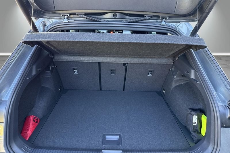 VW T-Roc 1,5 eTSi 150 R-line DSG 5d