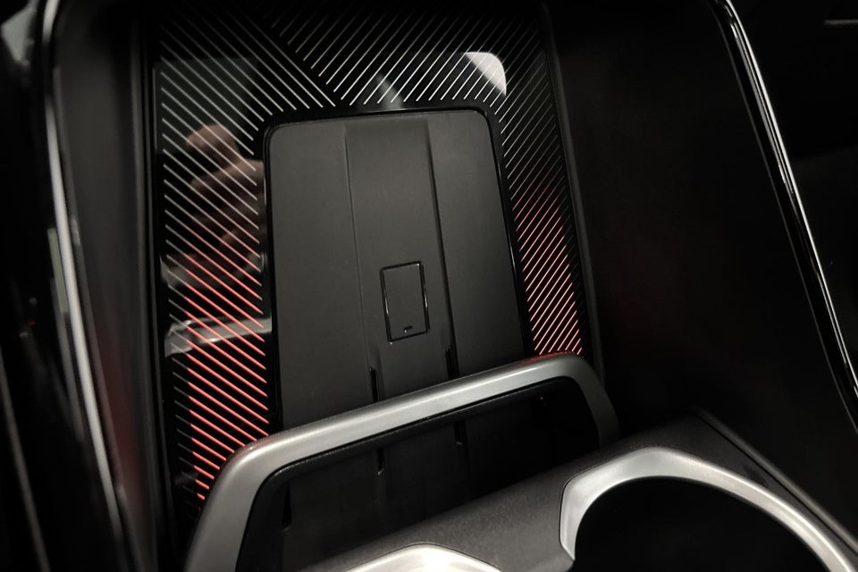 BMW iX1 eDrive20 M-Sport Pro 5d