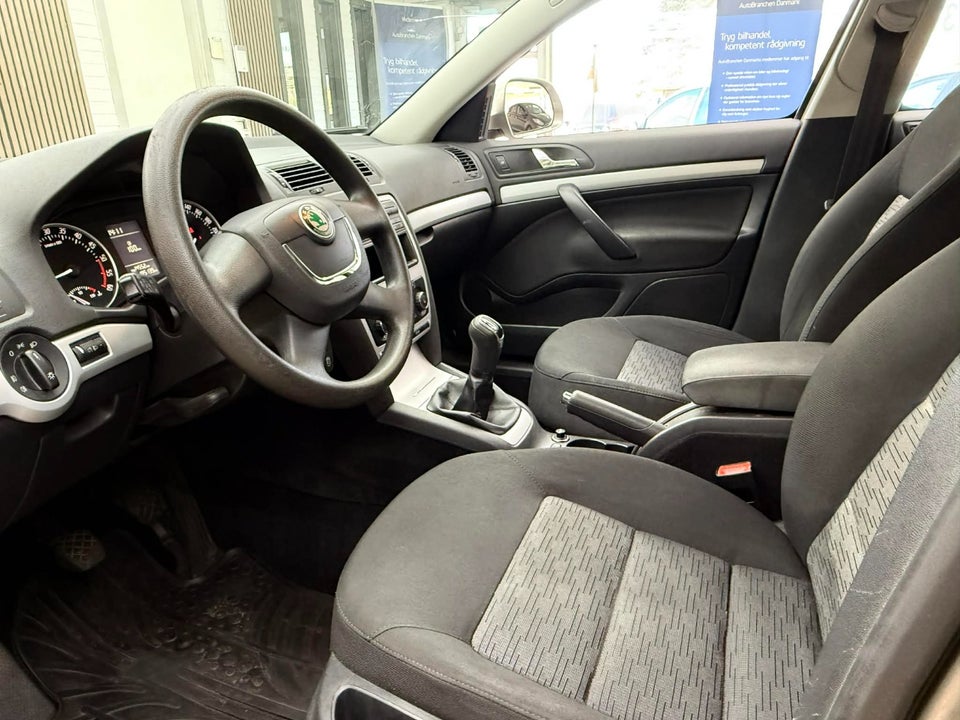 Skoda Octavia 1,6 TDi 105 GreenLine Combi 5d