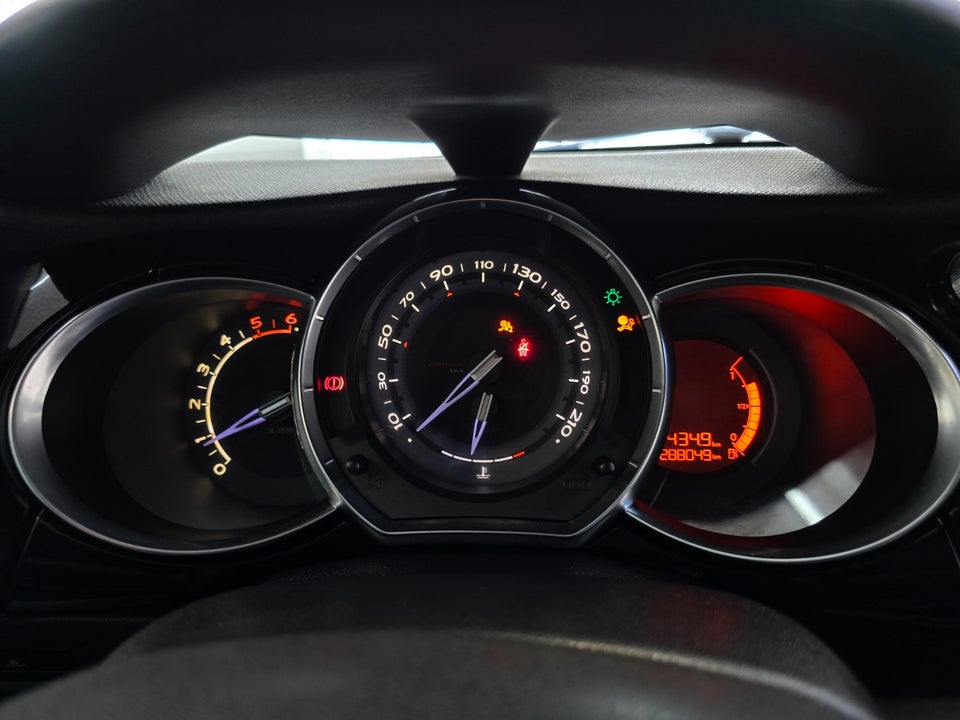 Citroën DS3 1,6 e-HDi 90 Style 3d