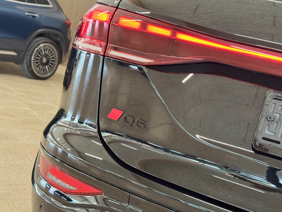 Audi Q6 e-tron Ultra quattro 5d