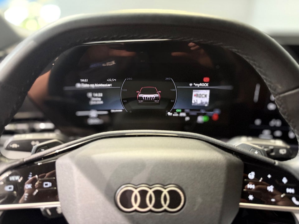 Audi Q6 e-tron S-line performance 5d