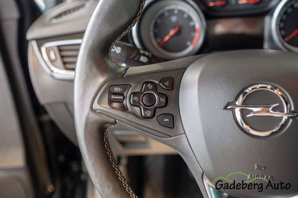 Opel Astra 1,4 T 150 Dynamic 5d