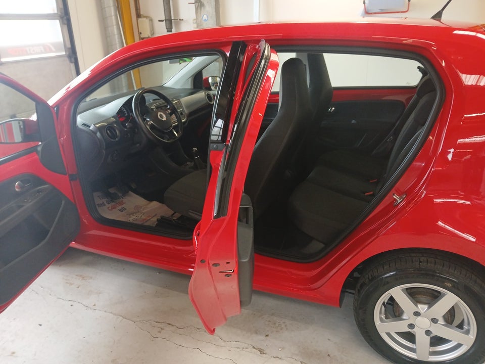 VW Up! 1,0 MPi 60 Move BMT 5d