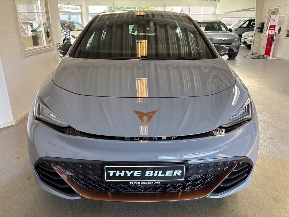 Cupra Born 58  5d